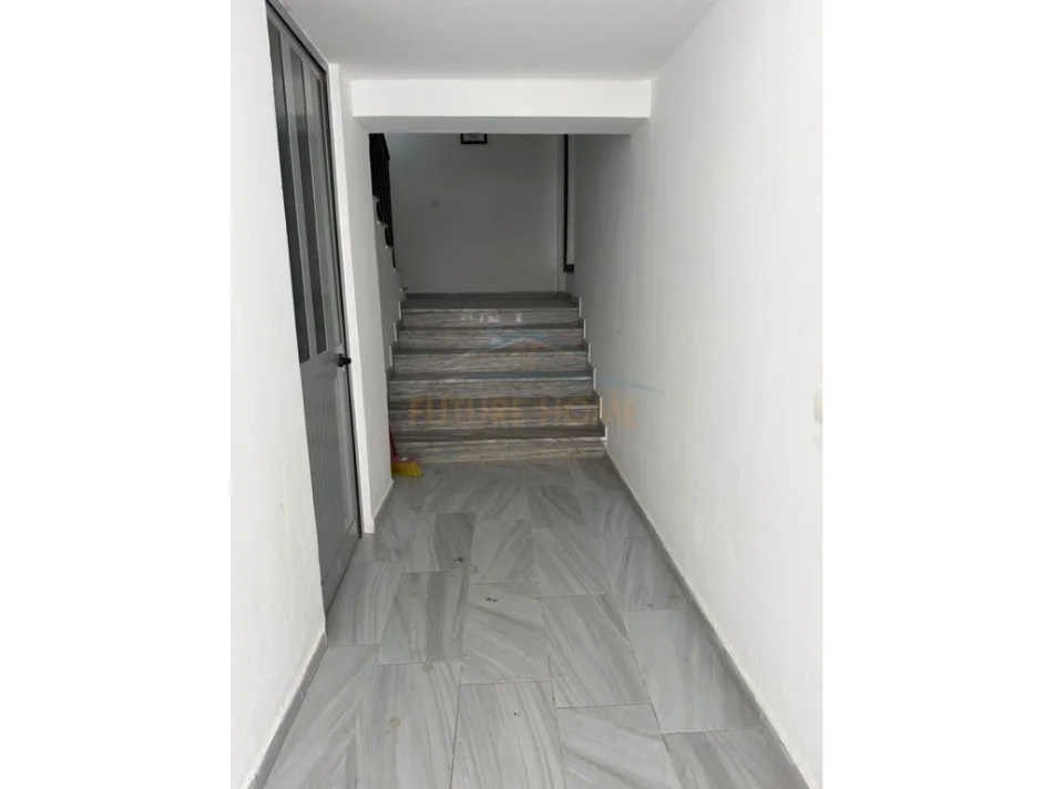 Durres, shitet apartament 2+1+Ballkon Kati 5, 95 m² 125.000 € 
