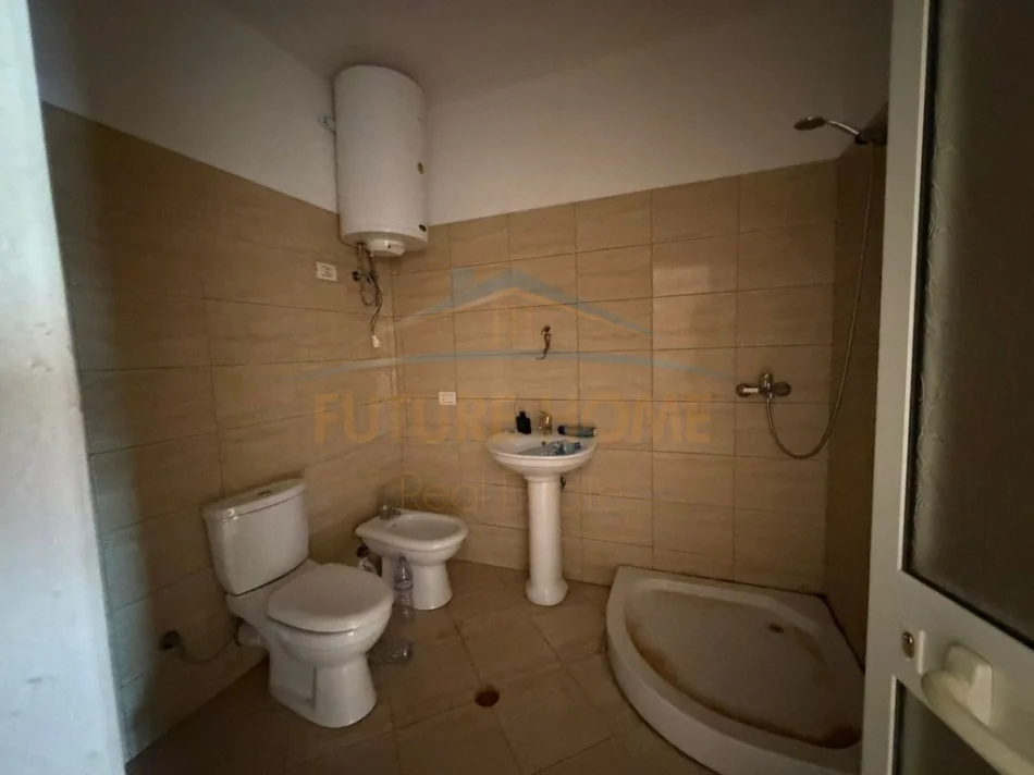 Durres, shitet apartament 2+1+Ballkon Kati 5, 95 m² 125.000 € 