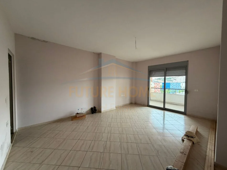 Durres, shitet apartament 2+1+Ballkon Kati 5, 95 m² 125.000 € 