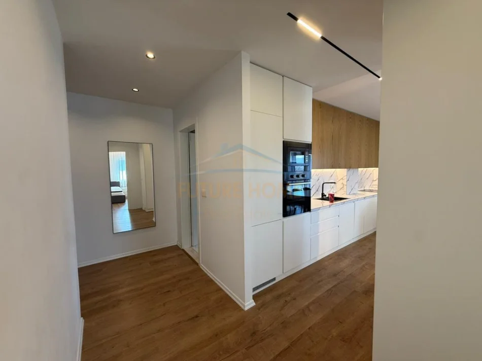 Tirane, jepet me qera 2+1 Kati 6, 102 m² 1.300 € (Kodra e Diellit)