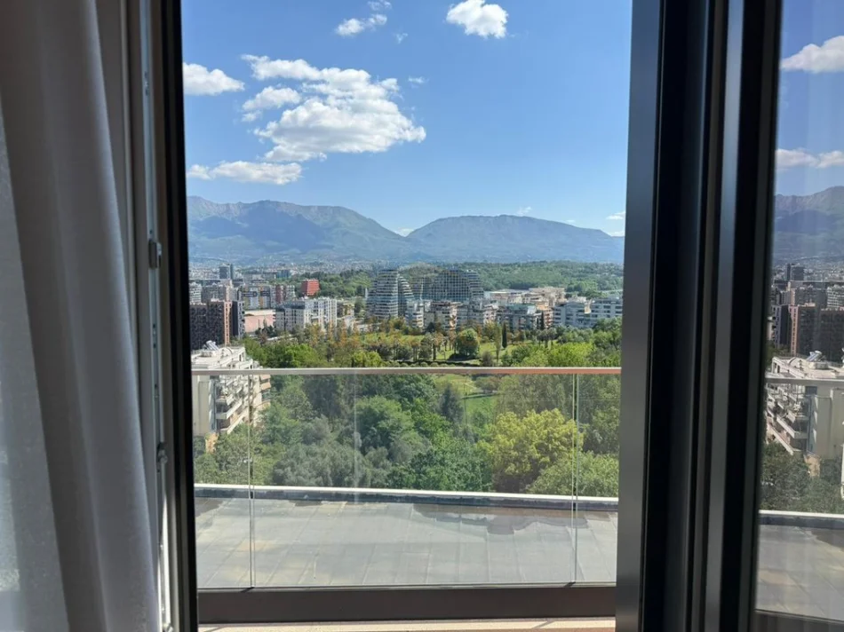 Tirane, jepet me qera apartament 2+1+Ballkon Kati 6, 102 m² 1.300 € (Kodra e Diellit)