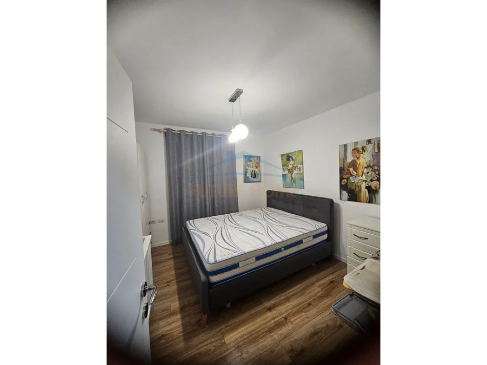 Tirane, jepet me qera apartament 2+1 Kati 5, 71 m² 600 € 