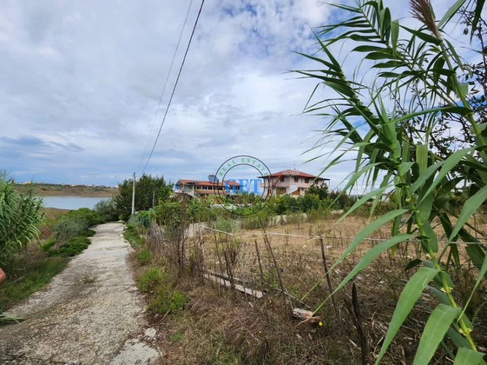 Durres, shitet toke , 500 m² 36.000 € (Arapaj)