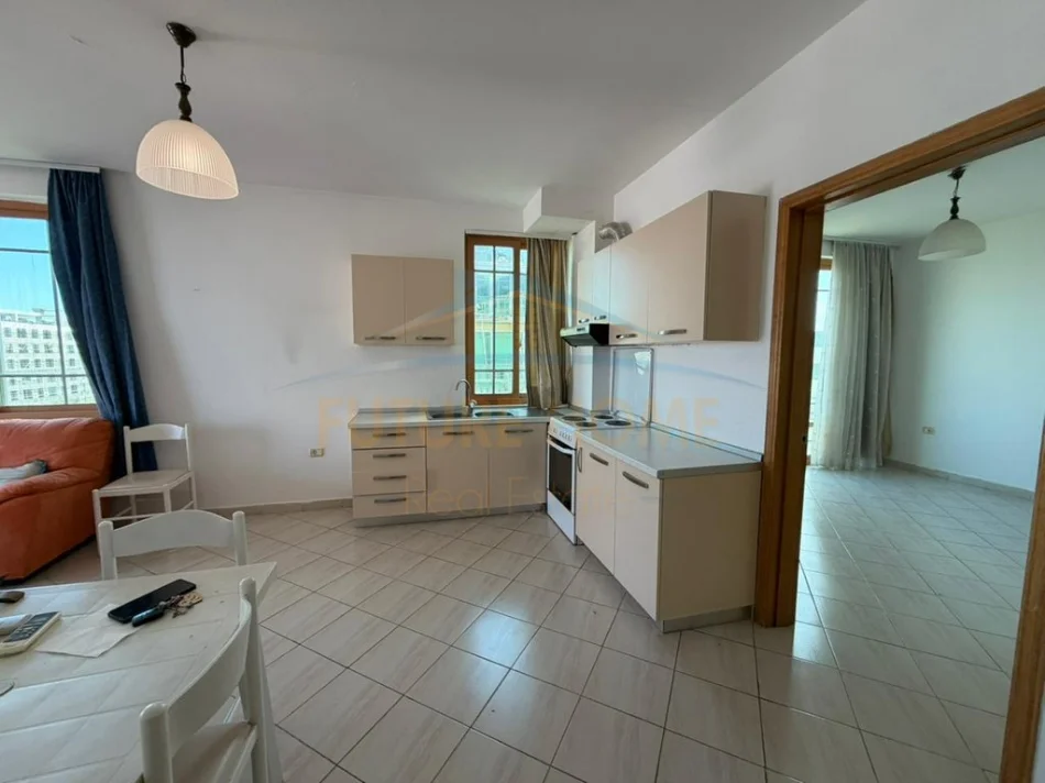 Durres, shitet apartament 2+1+Ballkon Kati 6, 90 m² 125.000 € 
