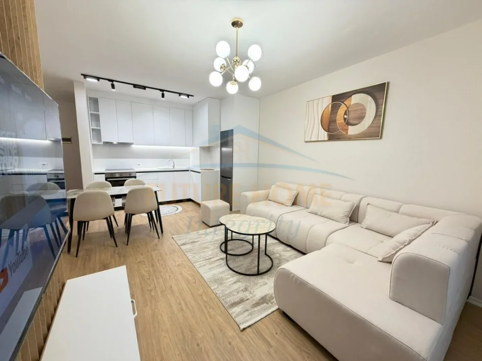 Tirane, shitet apartament 2+1+Ballkon Kati 7, 94 m²  totalisht i mobiluar dhe i investuar, 152.000 € (Yzberisht, prane Bar Stafa)