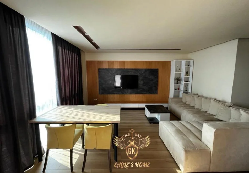 Durres, jepet me qera apartament 1+1+Ballkon Kati 5, 95 m² 701 € 