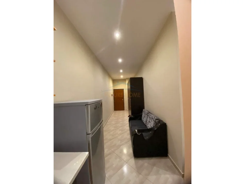 Tirane, jepet me qera apartament 1+1+Ballkon Kati 0, 36 m² 350 € (Kodra e diellit)