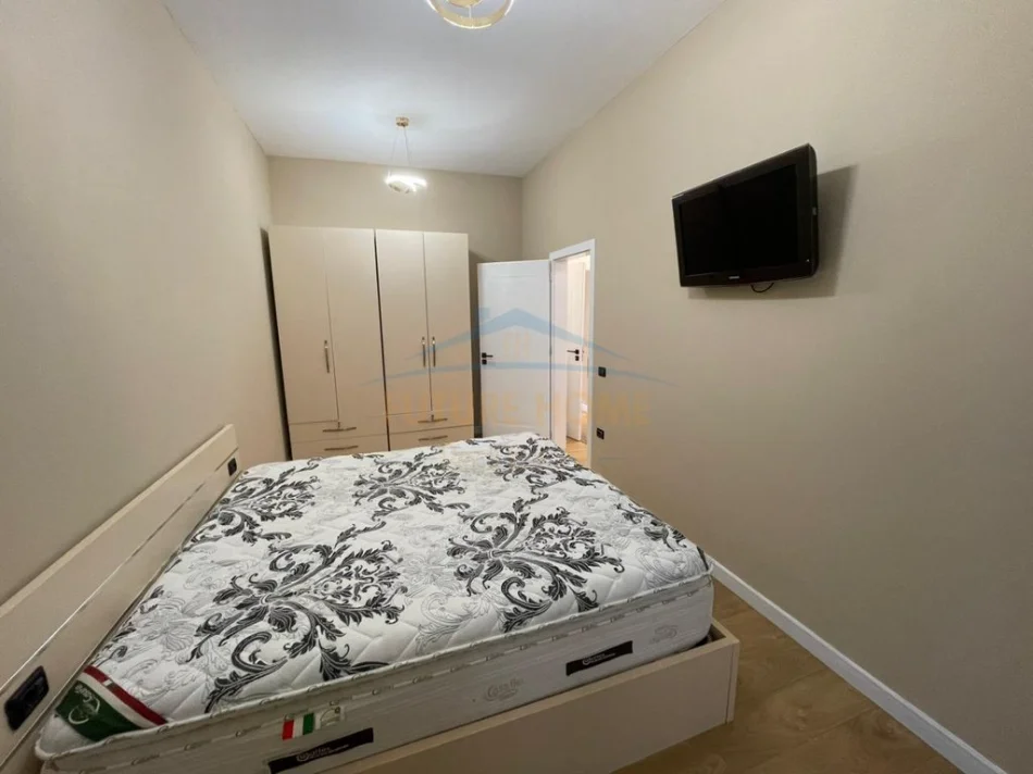 Tirane, jepet me qera apartament 2+1 Kati 1, 114 m² 550 € (Yzberisht, prane Nela 6,Tiranë.)
