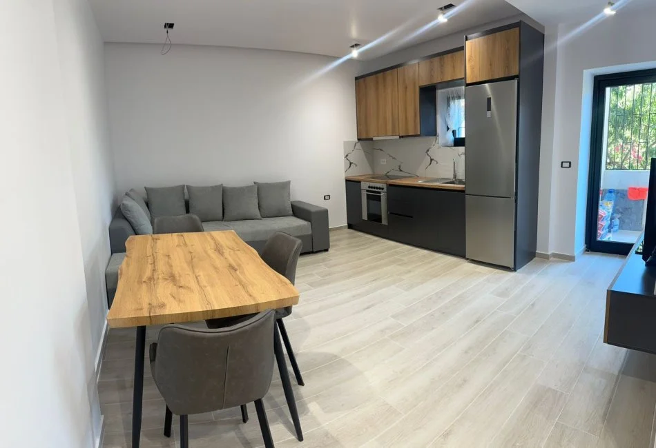 Sarande, shes apartament 1+1+Ballkon Kati 1, 95.000 m² 95.000 € (Sarande)