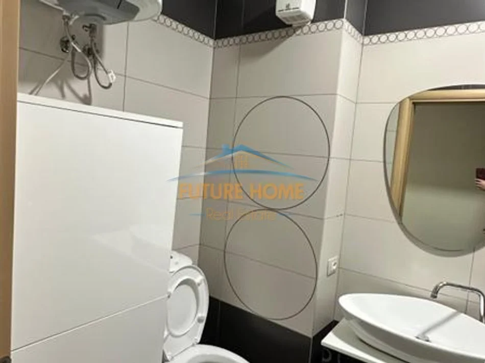 Tirane, shitet apartament 2+1+Ballkon , 96 m² 195.000 € 