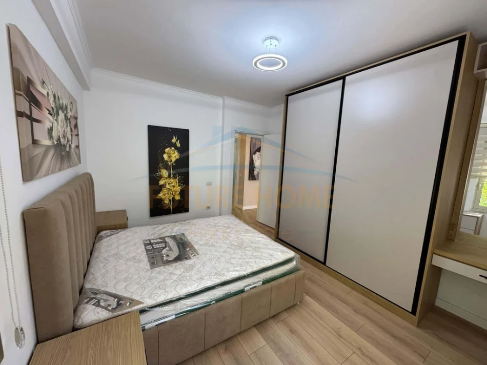 Tirane, shes apartament 2+1+Ballkon Kati 1, 88 m² 188.000 € (DON BOSKO)