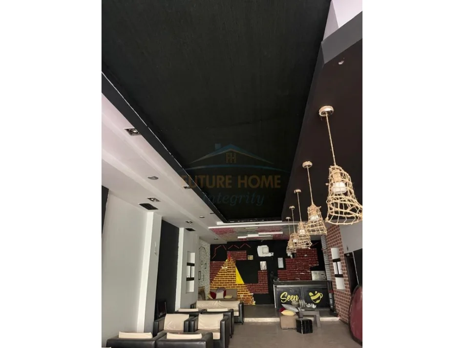 Elbasan, shitet ambjent biznesi Kati 2, 155 m² 266.600 € (Blinat, rruga Rinia prane Universitetit, Elbasan)