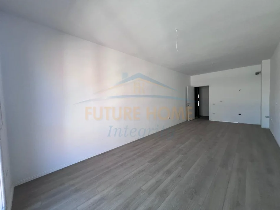 Tirane, shitet apartament 1+1 Kati 3, 84 m² 95.000 € (Color Splash Residence, Paskuqan)