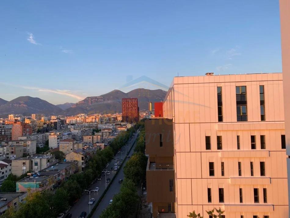 jap me qera apartament duplex 4+1+Ballkon Kati 10, 265 m² 3.200 € (RRUGA E KAVAJES)