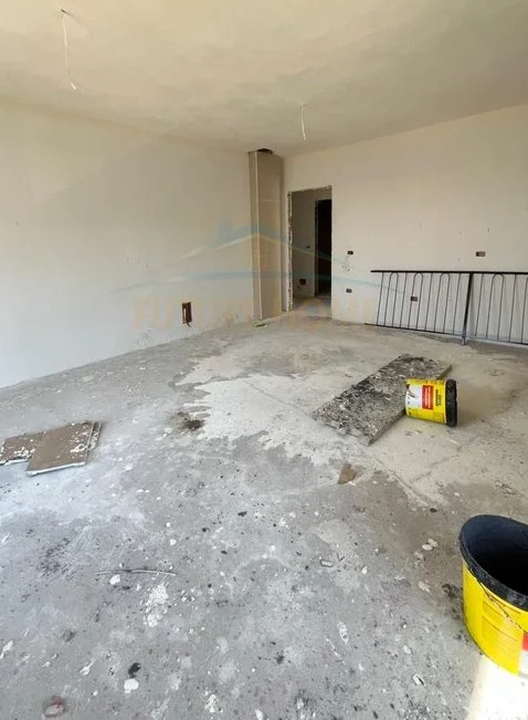 Tirane, shes apartament 3+1+Ballkon Kati 4, 131 m² 210.000 € (Kinoblock)