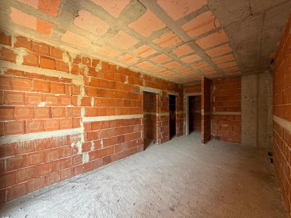 Tirane, shitet apartament 1+1+Ballkon Kati 6, 61 m² 90.000 € (Tirana Entry 2, Ish Dogana)