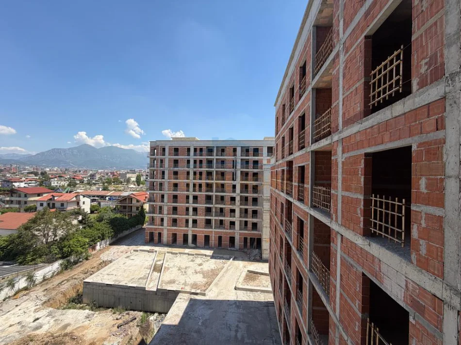 Tirane, shitet apartament 1+1+Aneks+Ballkon Kati 6, 60 m² 90.000 € (TIRANA ENTRY 2 ISH DOGANA)