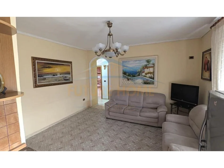 SHITET APARTAMENT 2+1 RRUGA MUHAMET GJOLLESHA