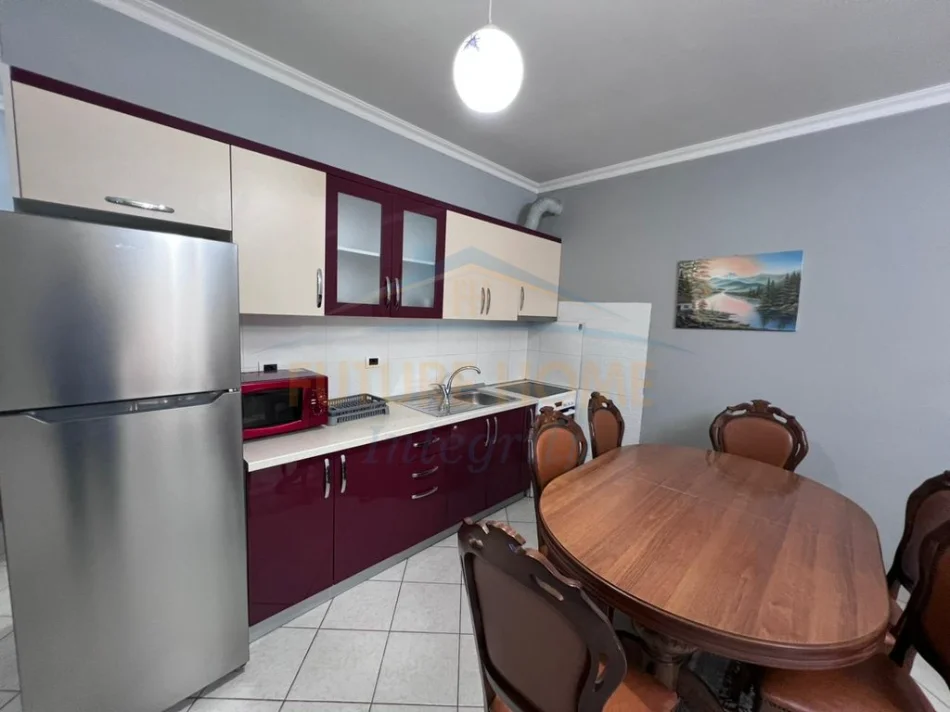 Tirane, jepet me qera apartament 2+1 Kati 6, 71 m² 598 € (Ish Tregu Elektrik)