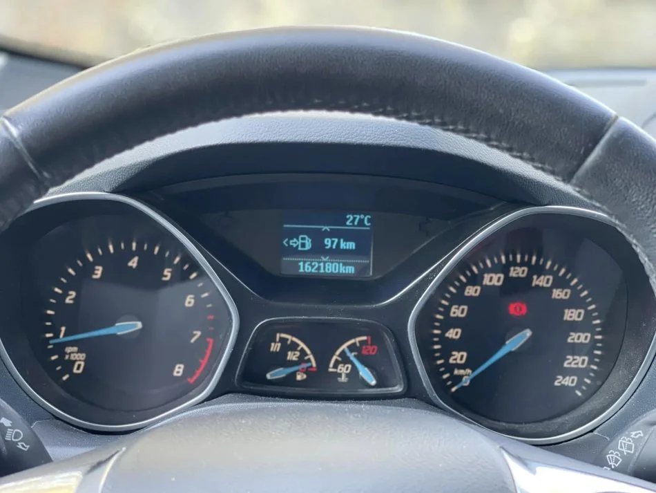 Tirane, shes minivan | minibus FORD C-MAX Benzin+Gaz, e bardhë manuale Klima 162.000 km 5.900 €