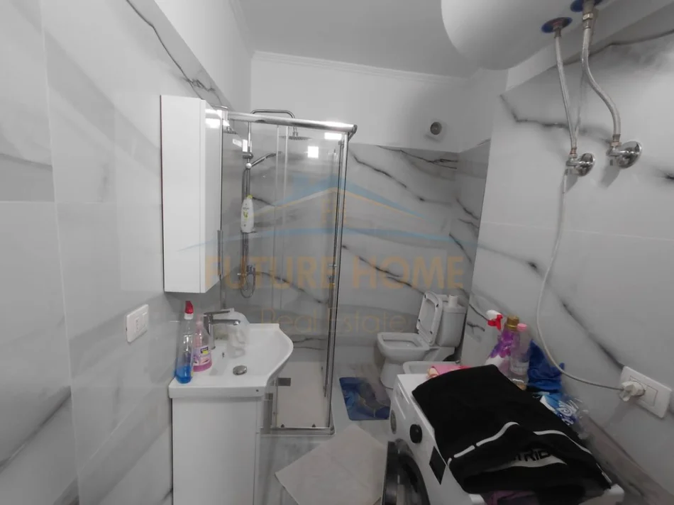 Durres, shitet apartament 2+1+Ballkon Kati 4, 66 m² 85.000 € 