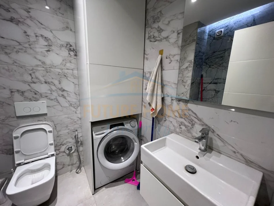 Tirane, shitet garsonier Kati 4, 34 m² 95.000 € (Rruga e Dibres)