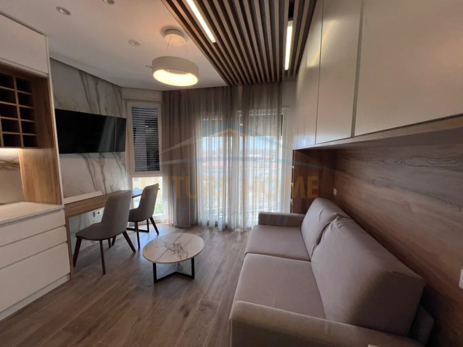 Tirane, jepet me qera garsonier Kati 2, 33 m² 370 € (RRUGA E DIBRES TIRANE)