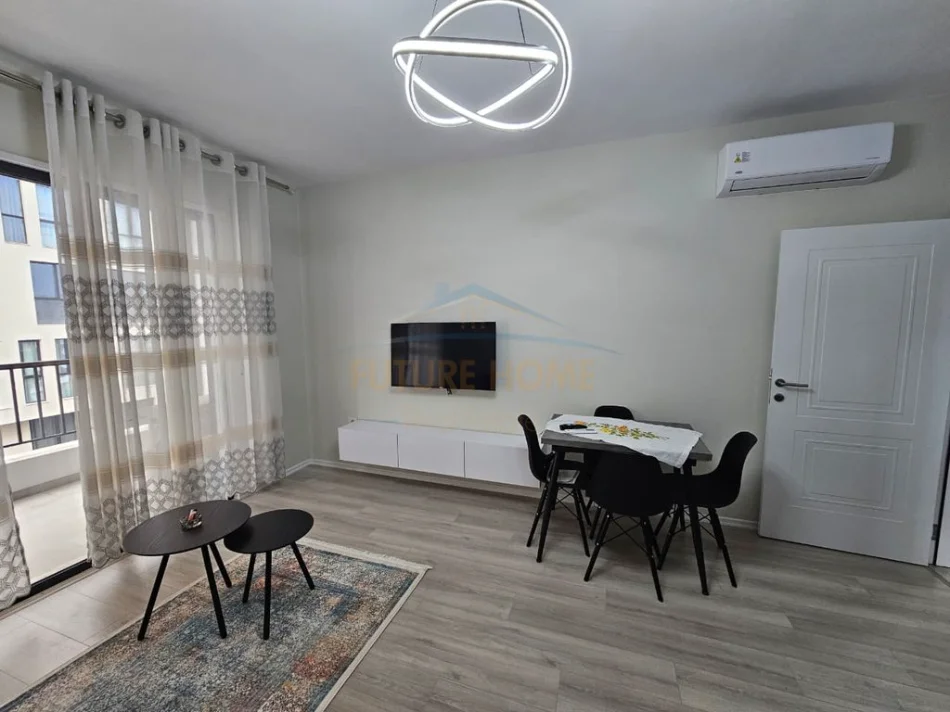 Tirane, jepet me qera apartament 2+1 Kati 7, 99 m² 800 € (rruga e durresit)