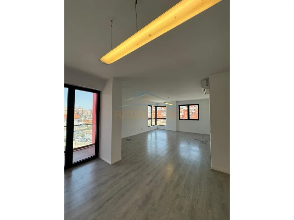 Tirane, shitet apartament 2+1+Ballkon Kati 3, 123 m² 250.000 € (REZIDENCA FUTURE HOME)  UNA68428