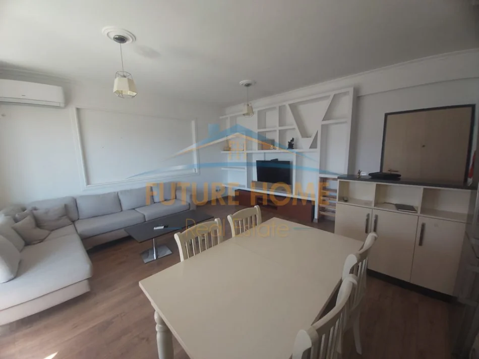 jap me qera apartament 2+1+Ballkon Kati 8, 99 m² 600 € (DELIORGJI)