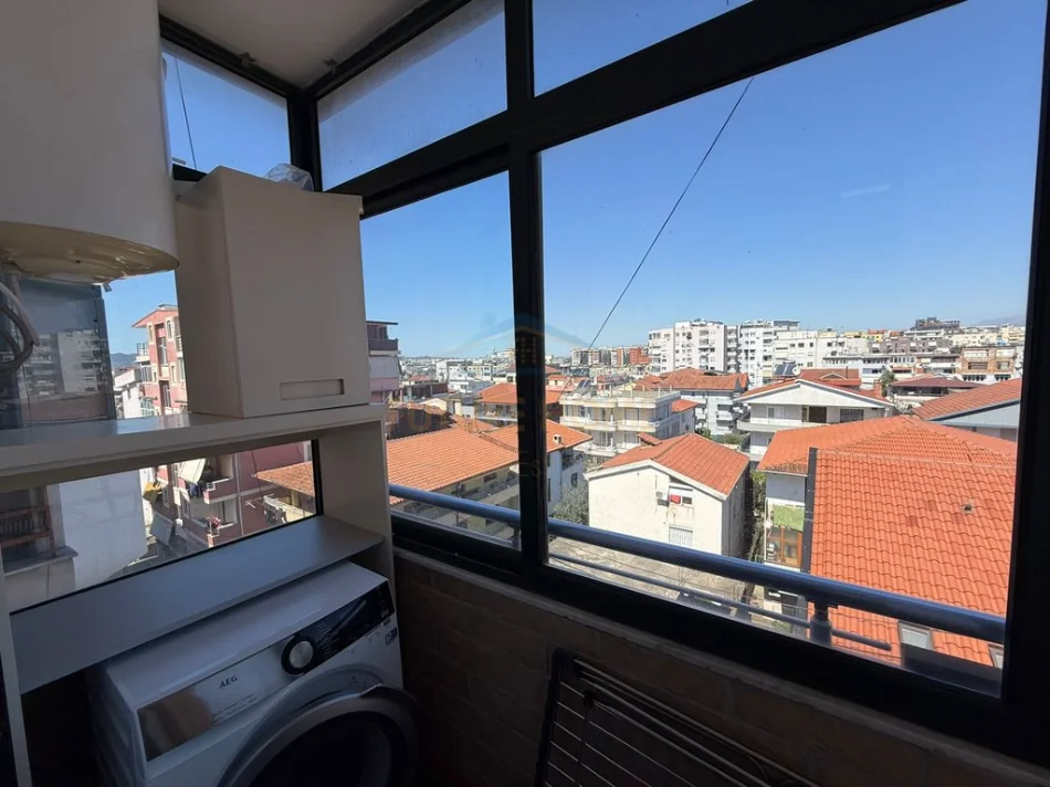 Tirane, shitet apartament 2+1 Kati 4, 126 m² 220.000 € (Selite)
