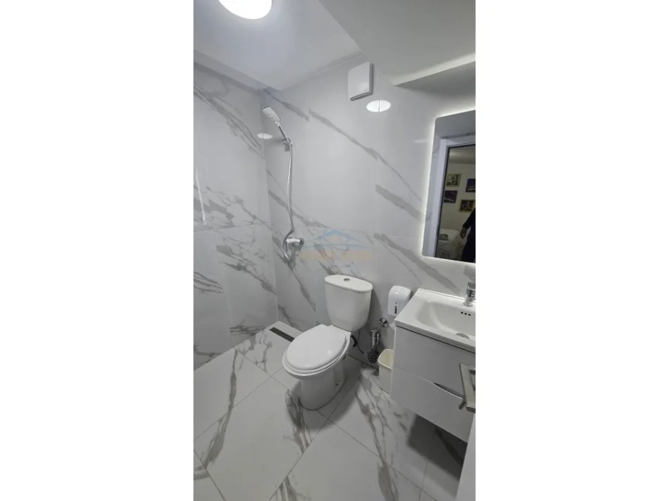 Tirane, shitet apartament 2+1 Kati 6, 71 m² 140.000 € (selite)