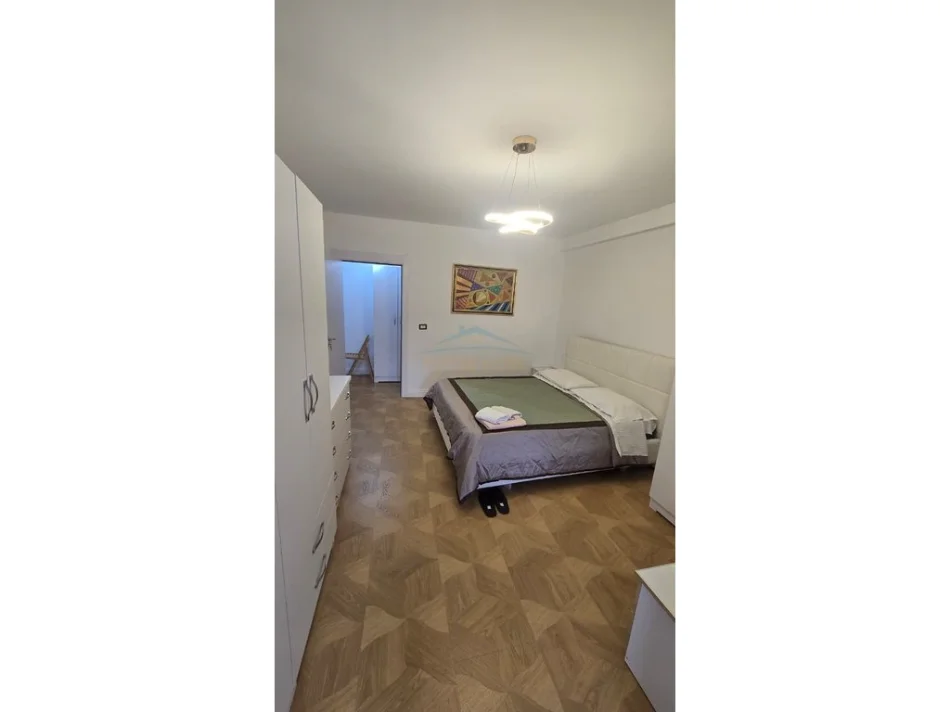 Tirane, shitet apartament 2+1 Kati 6, 71 m² 140.000 € (selite)