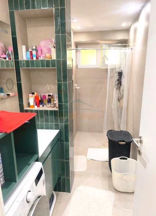 Tirane, shitet apartament 2+1 Kati 2, 78 m² 220.000 € (brryli)