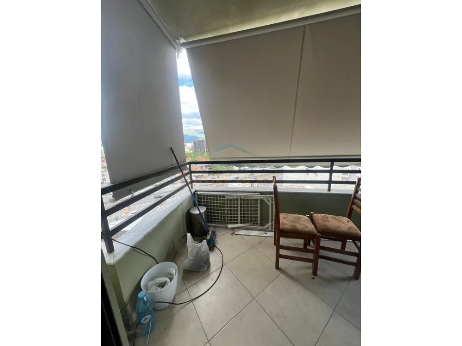 Tirane, shitet apartament 1+1 Kati 7, 63 m² 112.000 € (UNAZA E RE)