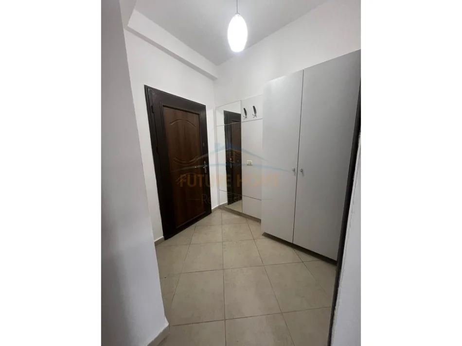 Tirane, Shitet Apartament 1+1, Unaza e Re, Hotel ARC, Kati 7, 63 m², 112.000 €