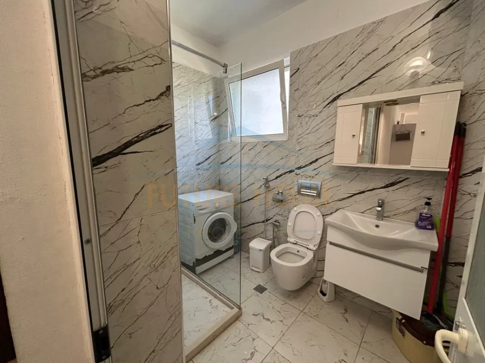 Qerret, shitet apartament 1+1 Kati 1, 66 m² 120.000 € (Qerret,Kavaje.)