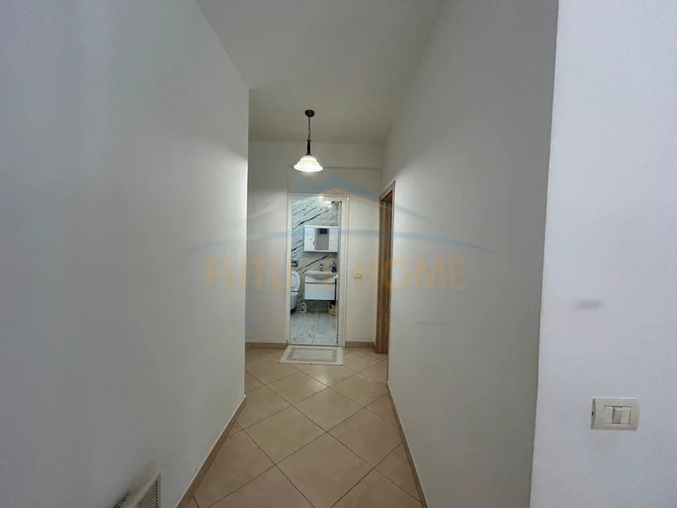 Qerret, shitet apartament 1+1 Kati 1, 66 m² 120.000 € (Qerret,Kavaje.)