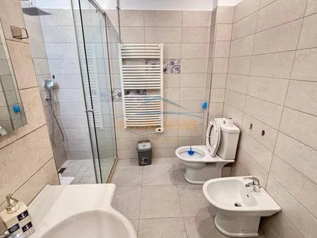 Qera, Apartament 3+1, Selvia, Tirane AREA68513