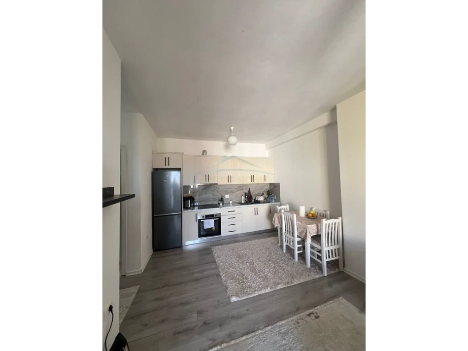 Tirane, shitet apartament 2+1 Kati 10, 102 m² 204.999 € (YZBERISHT,GRAND GALLERY)