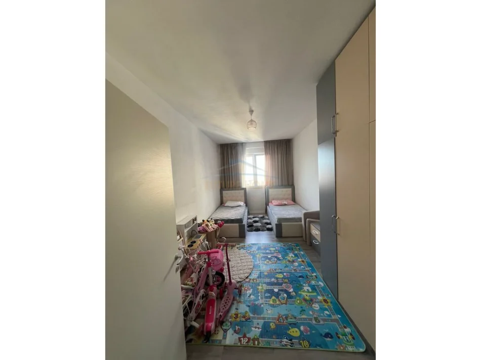 Tirane, shitet apartament 2+1 Kati 10, 102 m² 205.000 € (yzberisht)