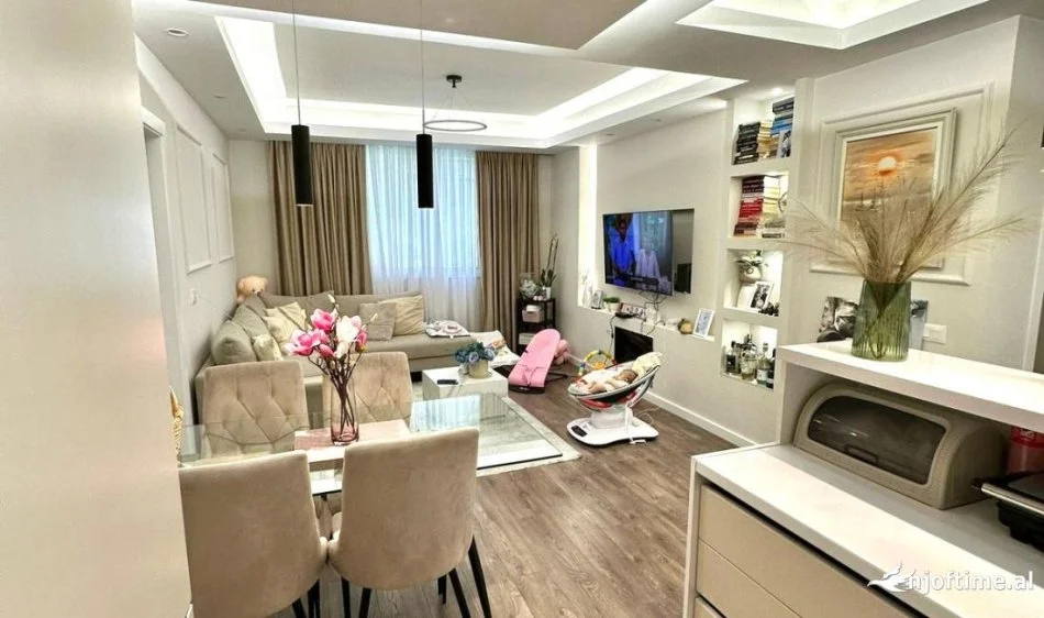 🏚️ SHITET: Apartament 2+1+2wc 📍 (Kodra e Diellit)  -- Kati 7 -- 90 m²  ((179.000 €))