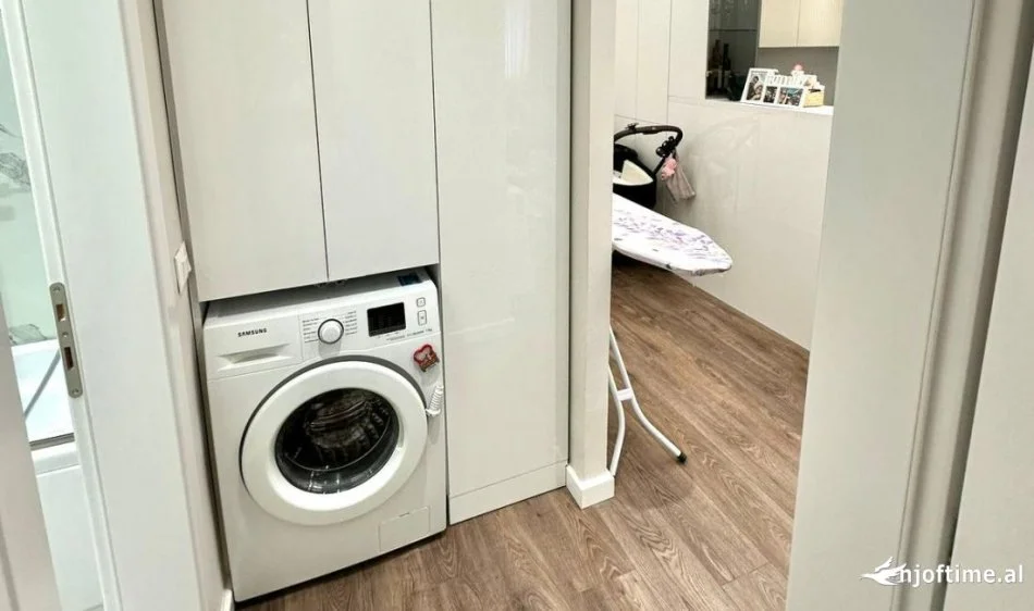 🏚️ SHITET: Apartament 2+1+2wc 📍 (Kodra e Diellit)  -- Kati 7 -- 90 m²  ((179.000 €))