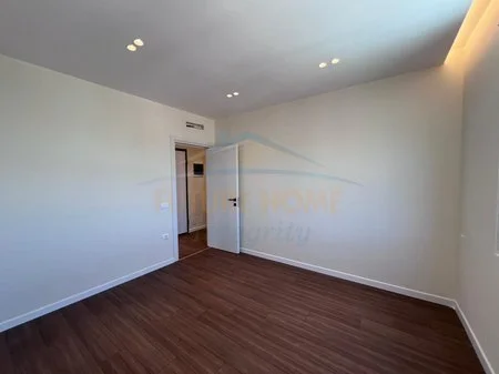 Tirane, shitet apartament 2+1 Kati 5, 79 m² (BRRYLI)