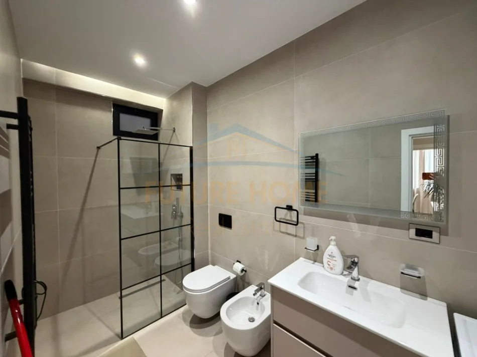 Durres, shitet apartament 1+1+Ballkon Kati 8, 60 m² 119.000 € 