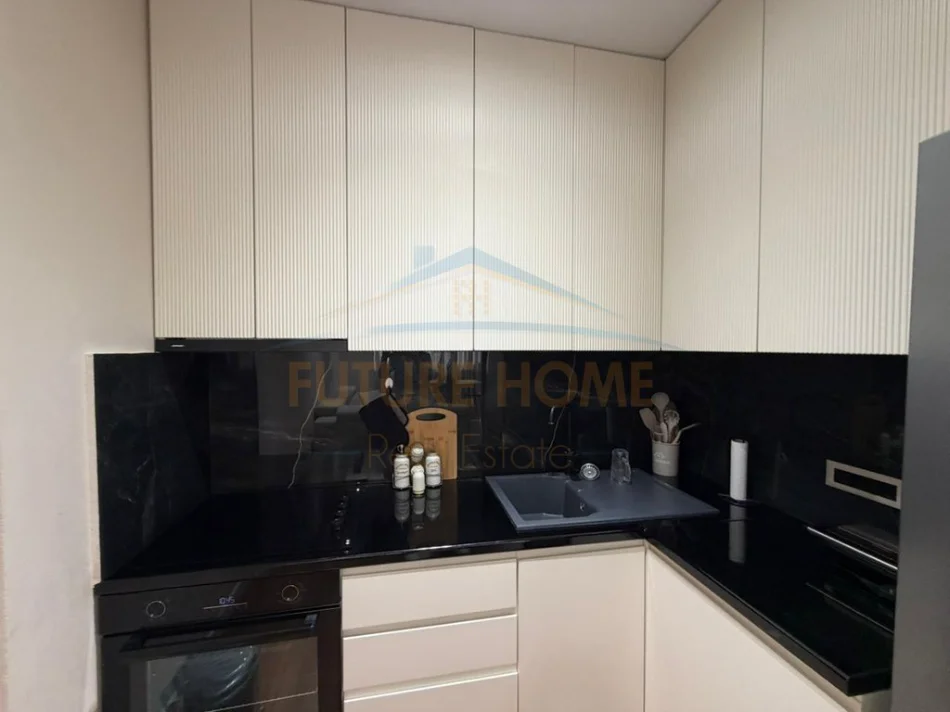 Durres, shitet apartament 1+1+Ballkon Kati 8, 60 m² 119.000 € 
