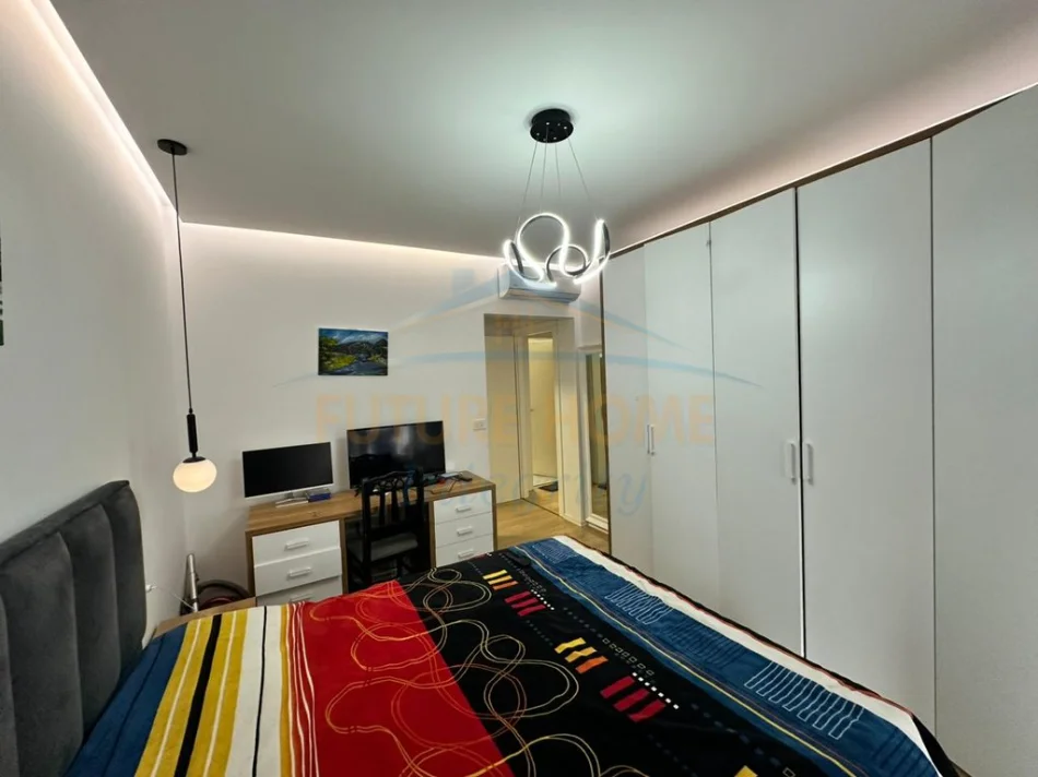 Tirane, shitet apartament 2+1+Post Parkimi, Kati 3, 107 m² 260.000 € (Ali Demi, Fusha e Ali Demit)