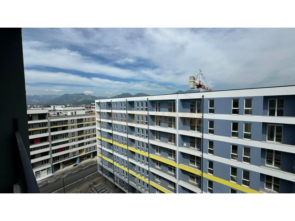 Tirane, jepet me qera apartament 2+1 Kati 8, 104 m² 550 € (Univers City)