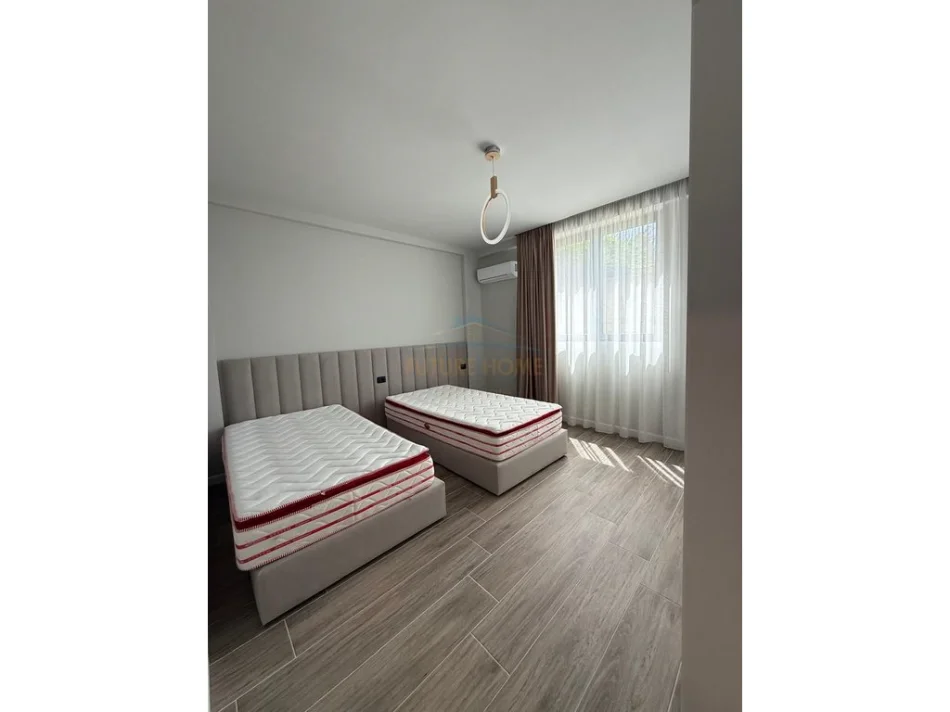 Vlore, shitet apartament 2+1 Kati 0, 148 m² 389.000 € (UJI I FTOHTE)