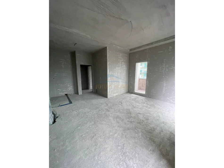 Tirane, shitet apartament 2+1+2 Kati 5, 116 m² 128.000 € (Paskuqan)